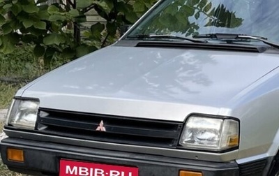 Mitsubishi Space Wagon III, 1986 год, 200 000 рублей, 1 фотография