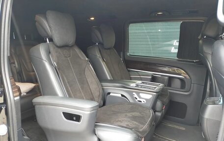 Mercedes-Benz V-Класс, 2019 год, 5 700 000 рублей, 6 фотография