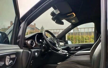 Mercedes-Benz V-Класс, 2019 год, 5 700 000 рублей, 8 фотография