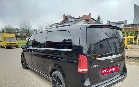 Mercedes-Benz V-Класс, 2019 год, 5 700 000 рублей, 5 фотография