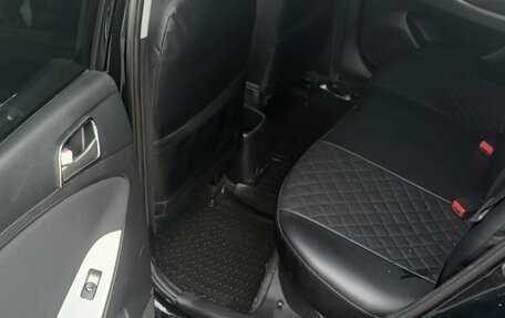 Hyundai Solaris II рестайлинг, 2015 год, 920 000 рублей, 5 фотография