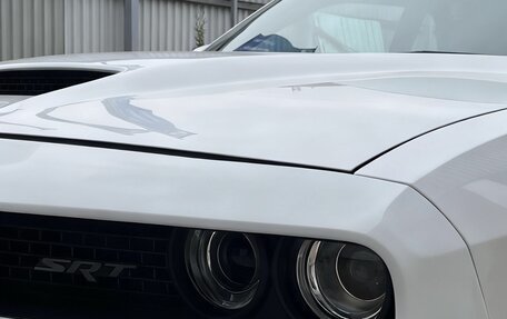 Dodge Challenger III рестайлинг 2, 2019 год, 3 900 000 рублей, 13 фотография