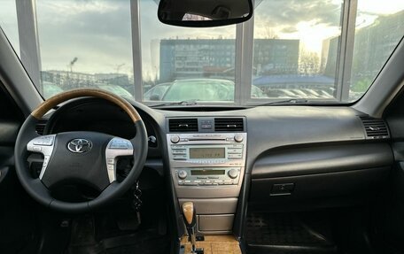 Toyota Camry, 2006 год, 1 199 000 рублей, 10 фотография