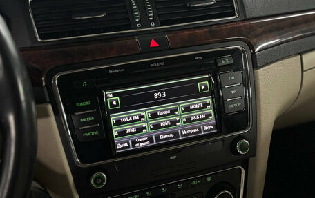 Skoda Superb III рестайлинг, 2013 год, 749 000 рублей, 15 фотография