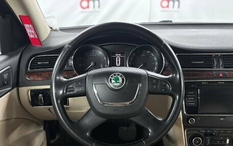 Skoda Superb III рестайлинг, 2013 год, 749 000 рублей, 11 фотография