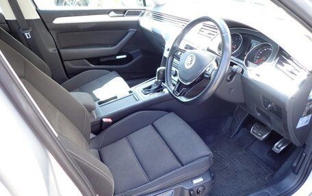 Volkswagen Passat B8 рестайлинг, 2016 год, 1 020 000 рублей, 8 фотография