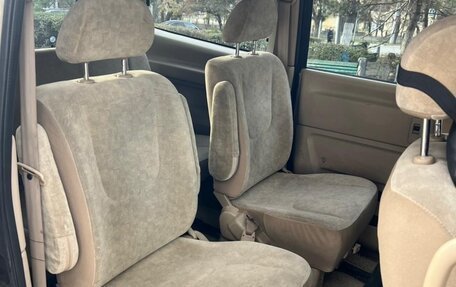 Nissan Serena II, 2002 год, 800 000 рублей, 9 фотография