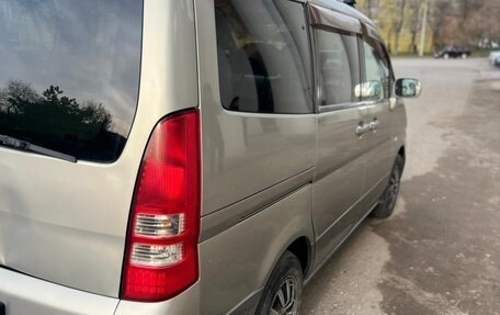 Nissan Serena II, 2002 год, 800 000 рублей, 3 фотография