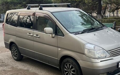 Nissan Serena II, 2002 год, 800 000 рублей, 4 фотография