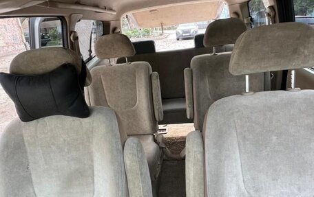 Nissan Serena II, 2002 год, 800 000 рублей, 8 фотография