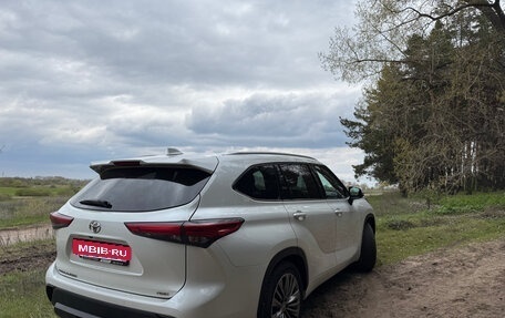 Toyota Highlander, 2021 год, 5 390 000 рублей, 9 фотография