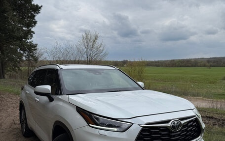 Toyota Highlander, 2021 год, 5 390 000 рублей, 12 фотография