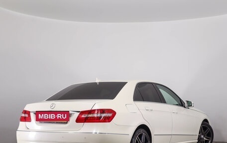 Mercedes-Benz E-Класс, 2012 год, 1 999 000 рублей, 5 фотография