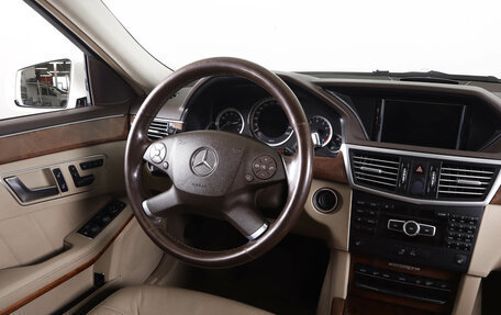 Mercedes-Benz E-Класс, 2012 год, 1 999 000 рублей, 13 фотография