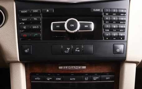 Mercedes-Benz E-Класс, 2012 год, 1 999 000 рублей, 20 фотография