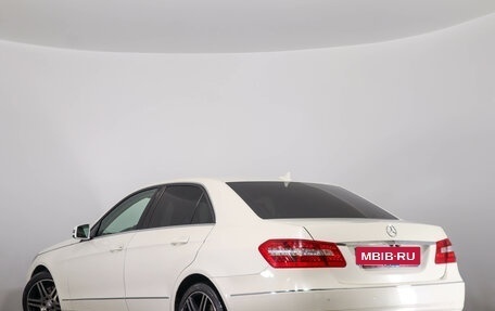 Mercedes-Benz E-Класс, 2012 год, 1 999 000 рублей, 7 фотография
