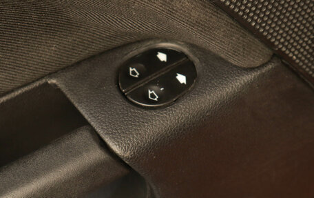 Ford Fiesta, 2005 год, 599 000 рублей, 8 фотография