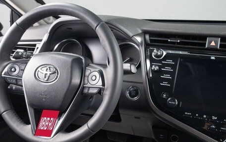 Toyota Camry, 2019 год, 2 799 000 рублей, 9 фотография