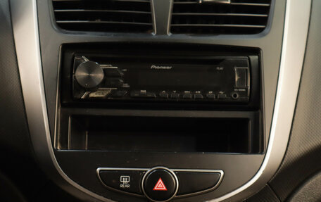 Hyundai Solaris II рестайлинг, 2016 год, 779 000 рублей, 12 фотография