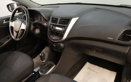 Hyundai Solaris II рестайлинг, 2016 год, 779 000 рублей, 11 фотография