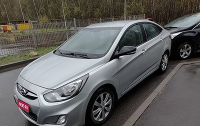 Hyundai Solaris II рестайлинг, 2011 год, 780 000 рублей, 1 фотография