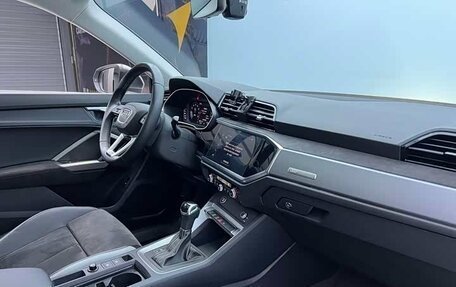Audi Q3, 2022 год, 2 620 000 рублей, 11 фотография