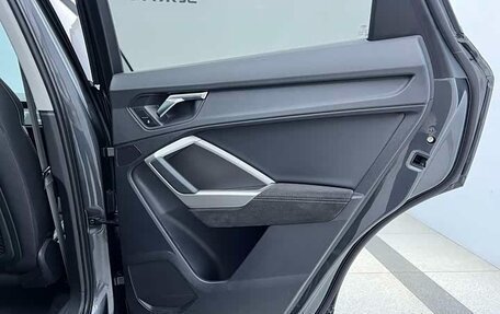 Audi Q3, 2022 год, 2 620 000 рублей, 21 фотография