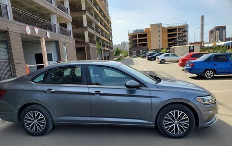 Volkswagen Jetta VII, 2021 год, 1 780 000 рублей, 3 фотография