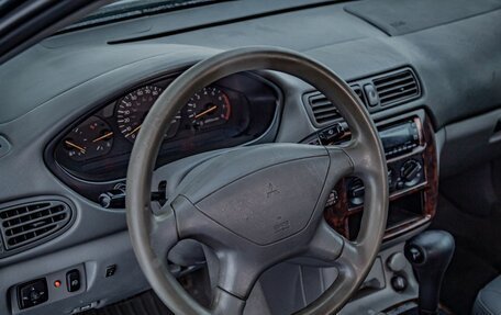 Mitsubishi Galant VIII, 2001 год, 298 000 рублей, 6 фотография