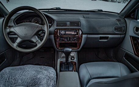 Mitsubishi Galant VIII, 2001 год, 298 000 рублей, 9 фотография