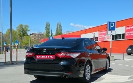 Toyota Camry, 2018 год, 2 600 000 рублей, 14 фотография