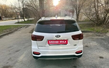 KIA Sorento III Prime рестайлинг, 2018 год, 3 000 000 рублей, 4 фотография