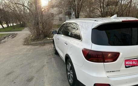 KIA Sorento III Prime рестайлинг, 2018 год, 3 000 000 рублей, 5 фотография