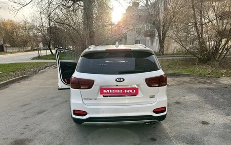 KIA Sorento III Prime рестайлинг, 2018 год, 3 000 000 рублей, 29 фотография
