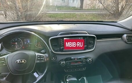 KIA Sorento III Prime рестайлинг, 2018 год, 3 000 000 рублей, 26 фотография