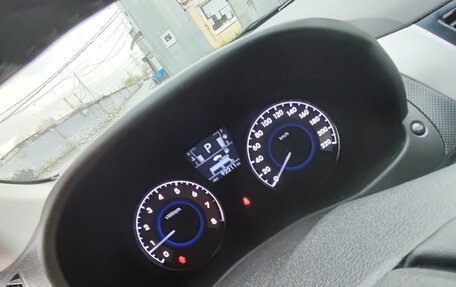Hyundai Solaris II рестайлинг, 2011 год, 780 000 рублей, 4 фотография