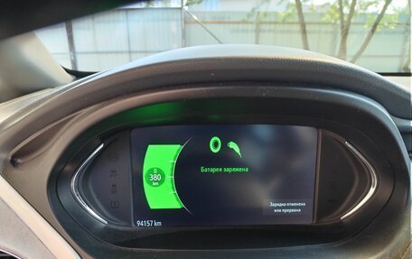 Chevrolet Bolt, 2017 год, 1 690 000 рублей, 5 фотография