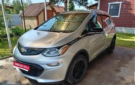 Chevrolet Bolt, 2017 год, 1 690 000 рублей, 8 фотография