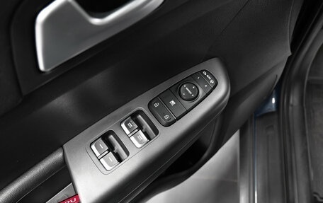 KIA Sportage IV рестайлинг, 2020 год, 2 295 000 рублей, 23 фотография