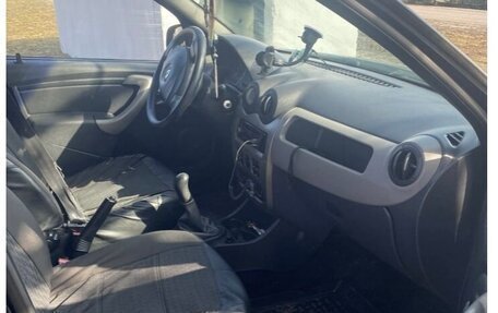 Renault Sandero I, 2011 год, 530 000 рублей, 3 фотография