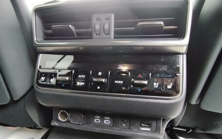 Lexus LX, 2025 год, 19 450 000 рублей, 13 фотография