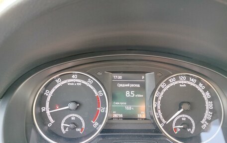 Skoda Rapid I, 2019 год, 1 700 000 рублей, 11 фотография