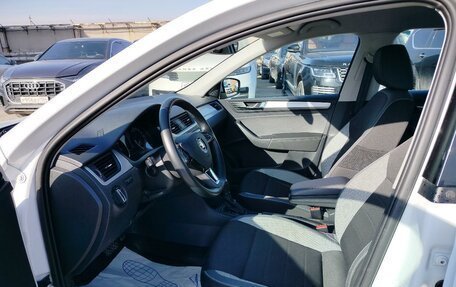 Skoda Rapid I, 2019 год, 1 700 000 рублей, 12 фотография