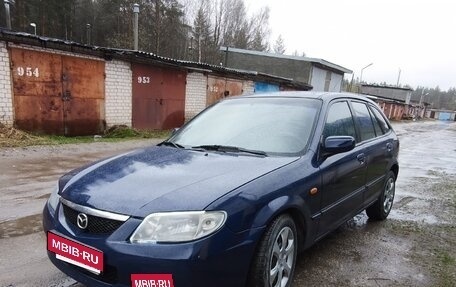 Mazda 323, 2001 год, 300 000 рублей, 2 фотография