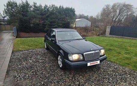 Mercedes-Benz E-Класс, 1994 год, 550 000 рублей, 3 фотография