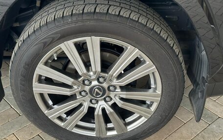 Lexus LX, 2023 год, 17 000 000 рублей, 21 фотография