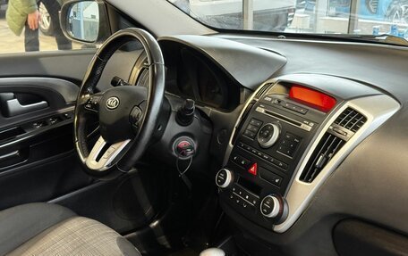 KIA cee'd I рестайлинг, 2011 год, 785 000 рублей, 12 фотография