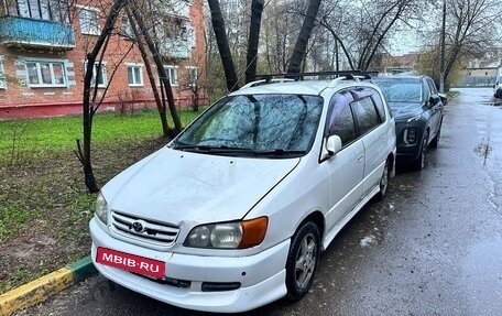 Toyota Ipsum II, 1999 год, 350 000 рублей, 1 фотография