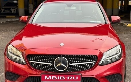 Mercedes-Benz C-Класс, 2019 год, 2 450 000 рублей, 1 фотография