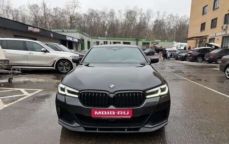 BMW 5 серия, 2021 год, 5 550 000 рублей, 1 фотография